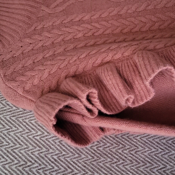 NWOT Massimo Dutti Wool & Cashmere Blend Ruffled Mockneck Sweater - Picture 4 of 16